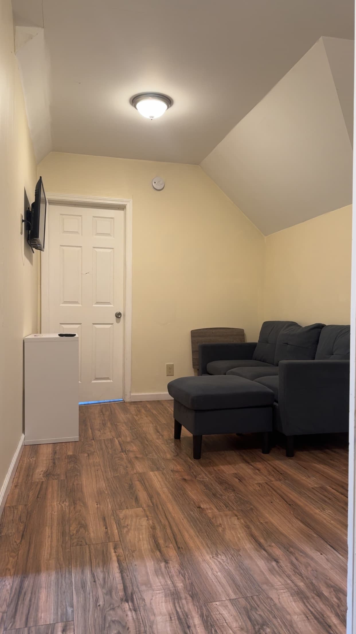 88 Elm Street — Unit 4 - photo 1